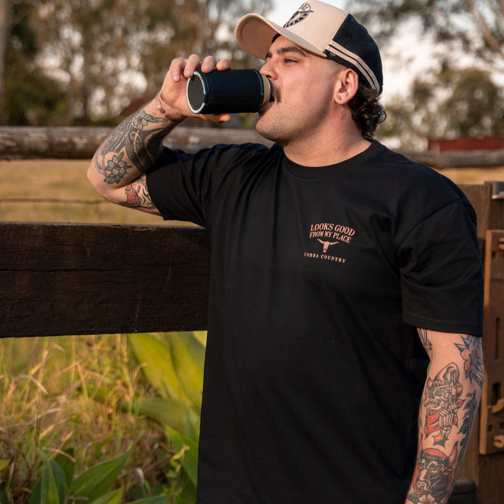 Men's Looks Good From My Place Tee