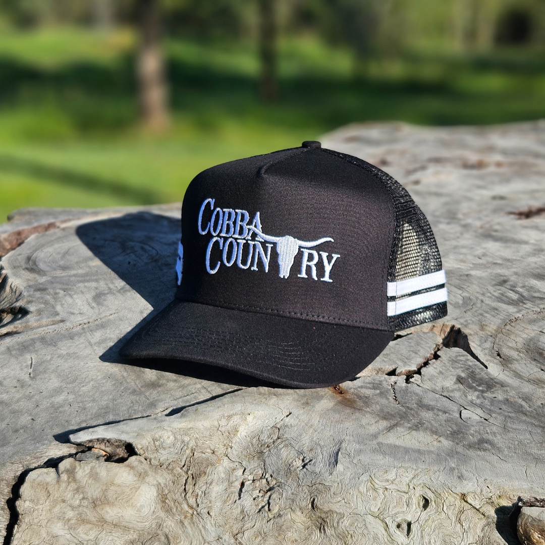 cobba_country_trucker_hat_signature_black_white_casual_headwear_cap.jpg
